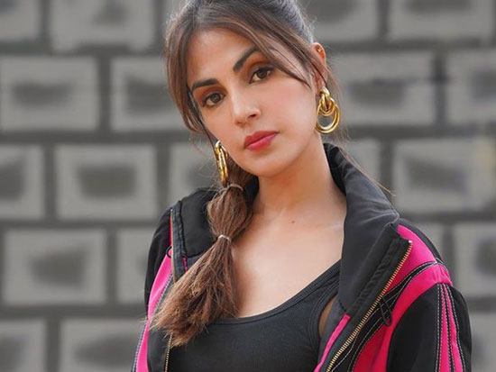 Stunning Looks Of Rhea Chakraborty